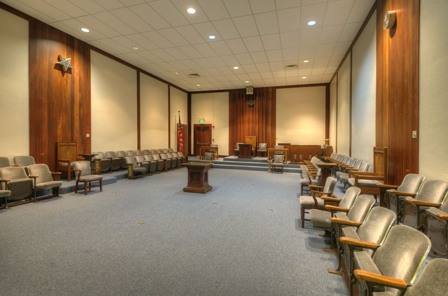 Minor Lodge Room